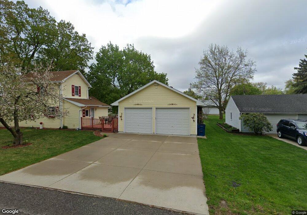 10426 Walnut St, Leo, IN 46765 - photo 1