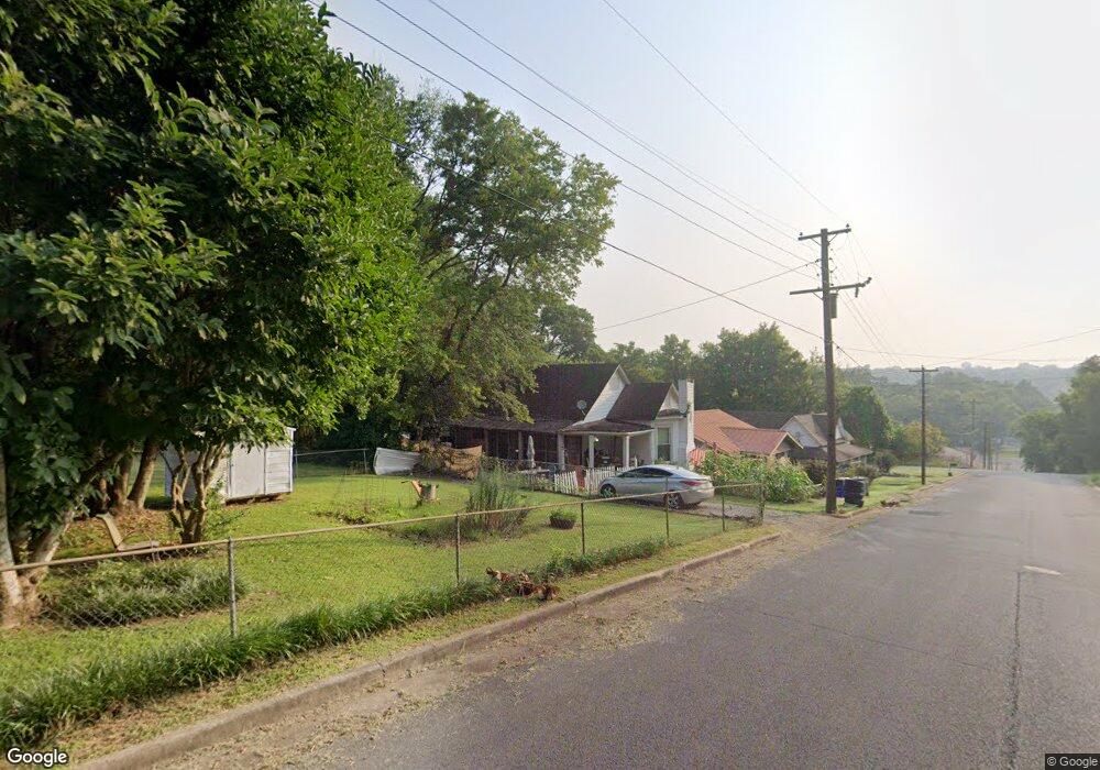 1115 E Reeder St, Florence, AL 35630 - photo 1