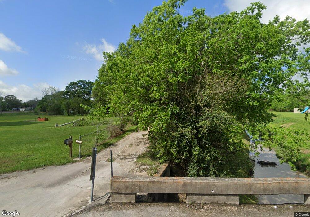 2720 Cottonwood Ave, Bay City, TX 77414 - photo 1