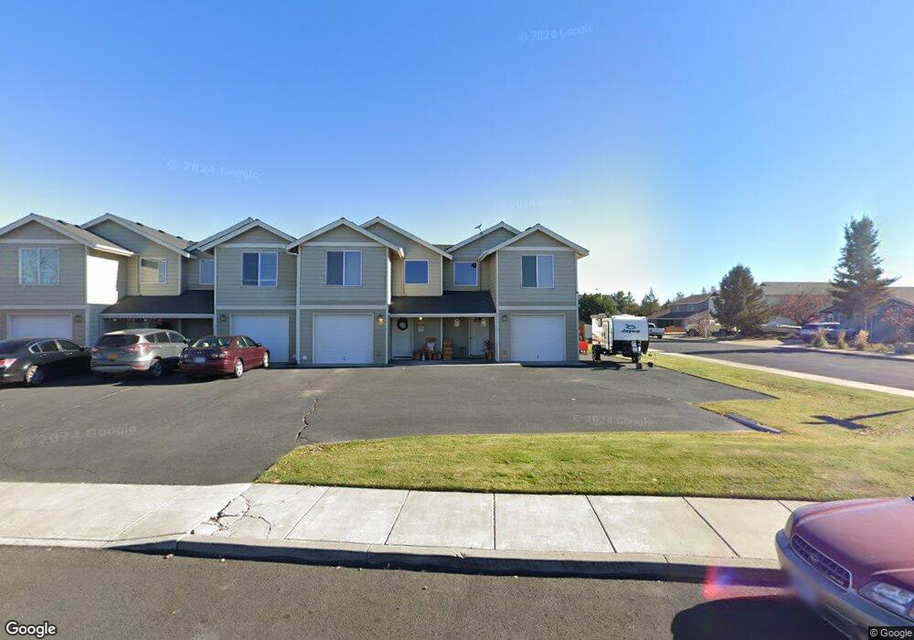 1510 NE 7th St, Redmond, OR 97756 - photo 1