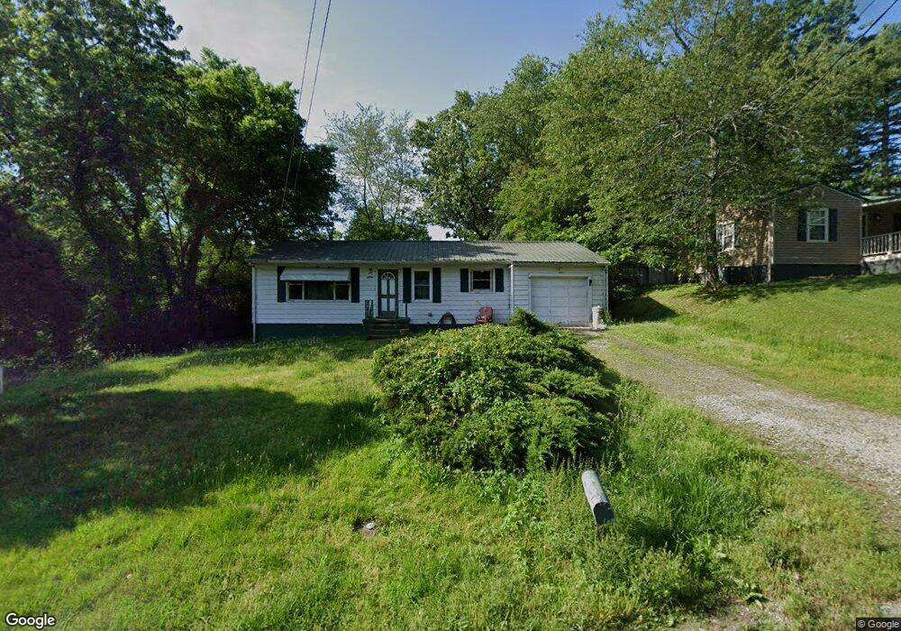 307 Tennessee Ave, Rossville, GA 30741 - photo 1