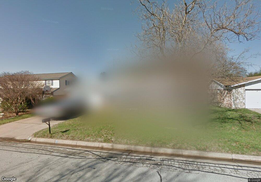 957 Charleston Dr, Bedford, TX 76022 - photo 1