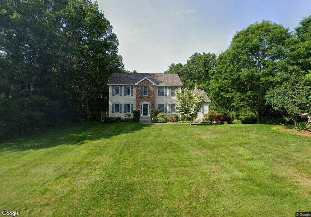 8 Cheshire Ct, Londonderry, NH 03053 - photo 1