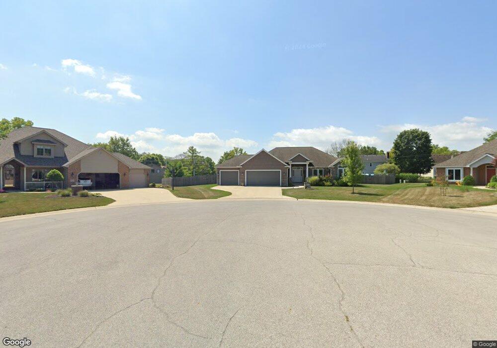 1200 Fawncrest Ct unit 11, Bluffton, IN 46714 - photo 1