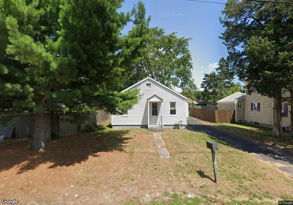 73 Coburn St, Warwick, RI 02889 - photo 1