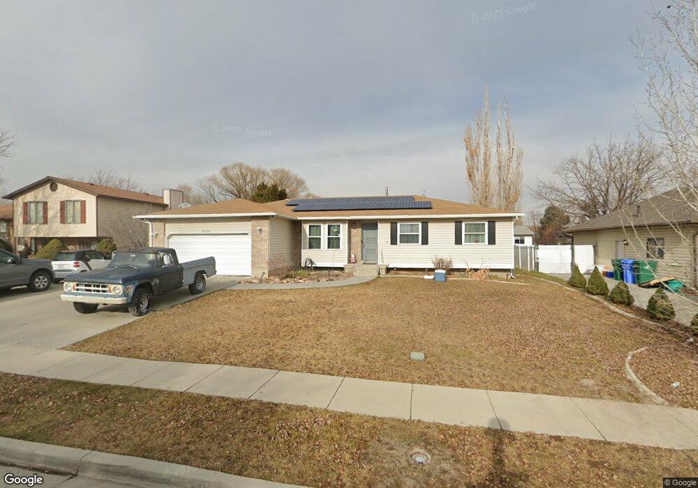 3030 W Kronborg Cir, Riverton, UT 84065 - photo 1