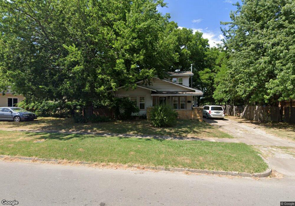 210 W 5th St, Skiatook, OK 74070 - photo 1