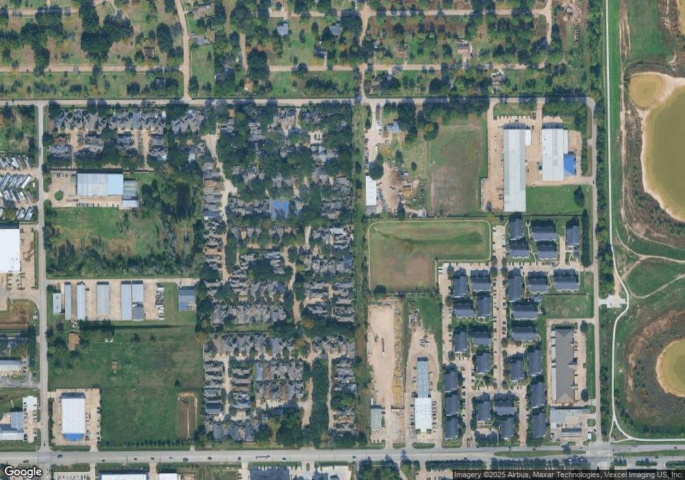 8004 Oakwood Bend Dr, Houston, TX 77040 - photo 1