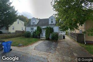 80 Argyle St, Cranston, RI 02920