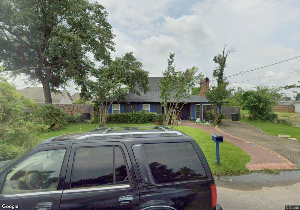 903 Michael Ln, Lake Charles, LA 70605 - photo 1