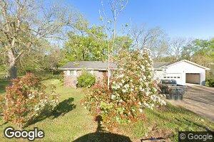 905 Gardner St, Linden, AL 36748