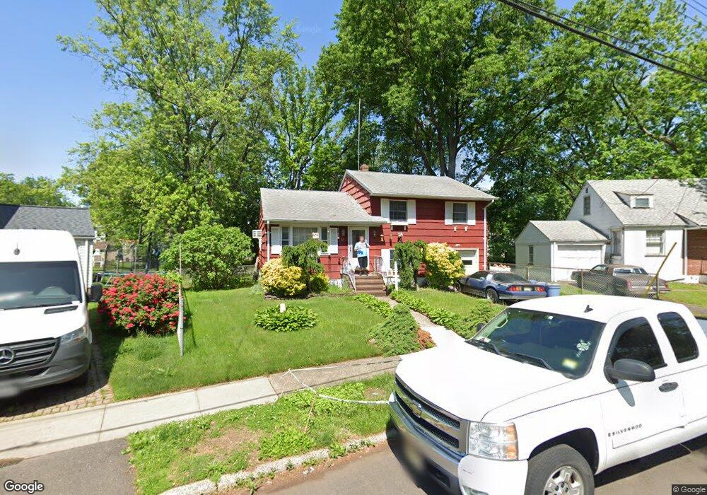 22 Heather Ln, Roselle, NJ 07203 - photo 1