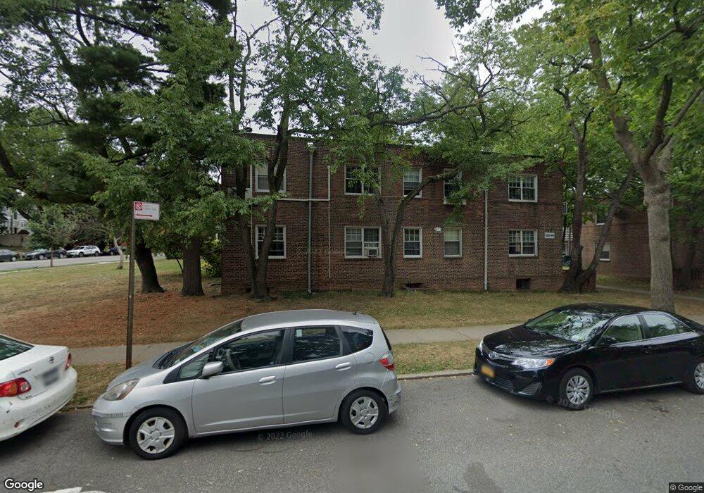 13544 78th Ave unit 32C, Flushing, NY 11367 - photo 1