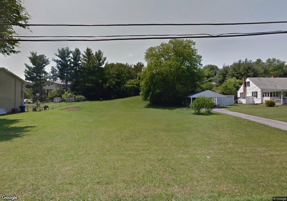 730 Virginia Ave, Front Royal, VA 22630 - photo 1