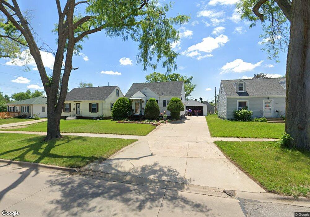 1805 Williams Blvd SW, Cedar Rapids, IA 52404 - photo 1