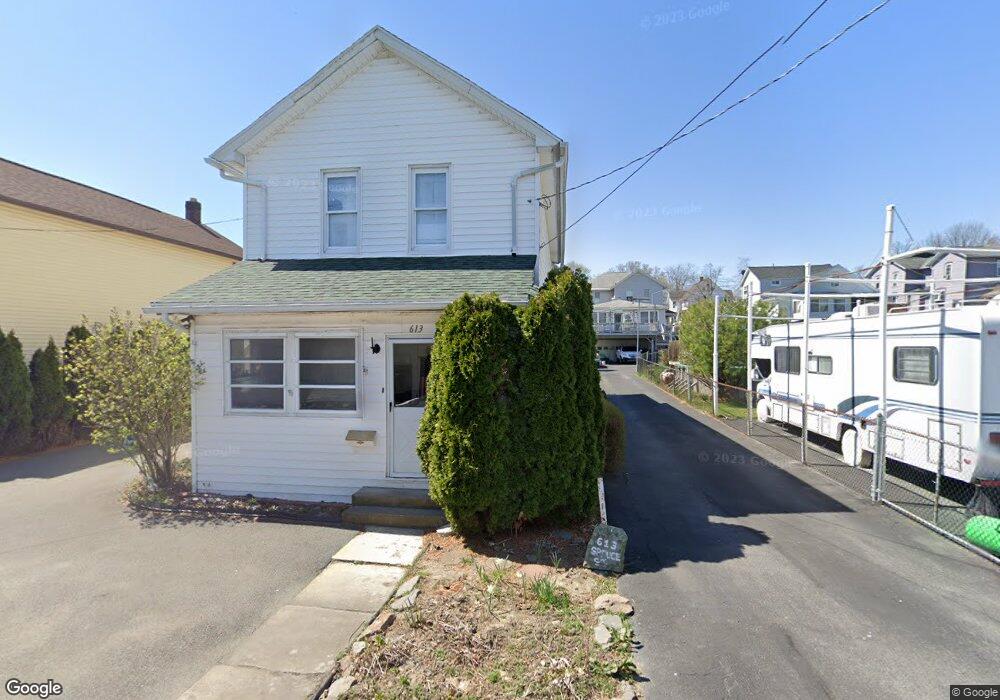 613 Spruce St, West Pittston, PA 18643 - photo 1