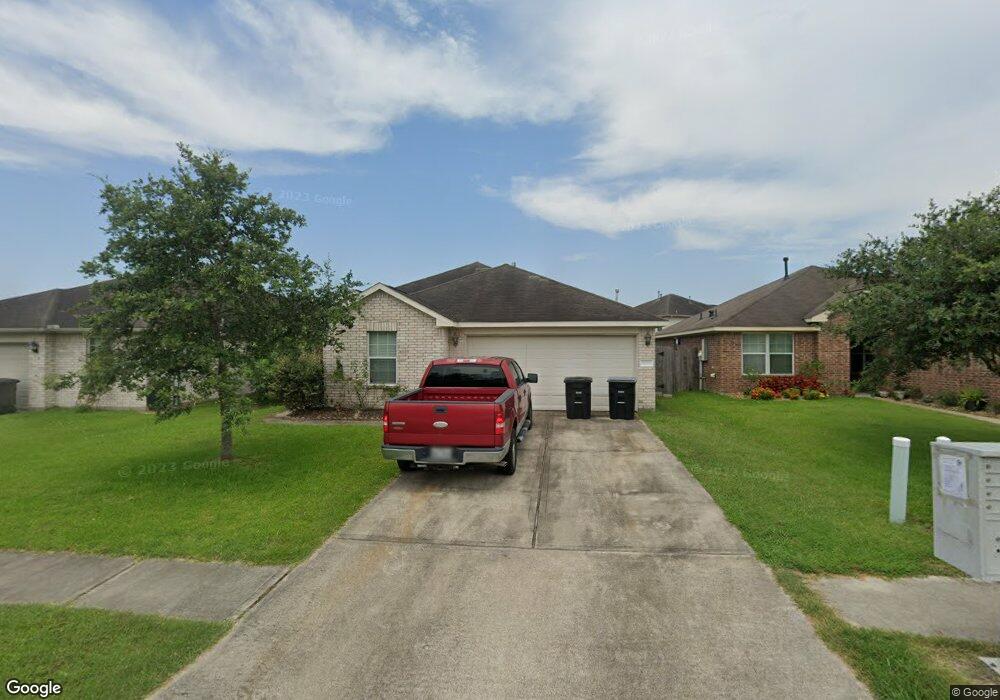 5207 Mcgrath Dr, Alvin, TX 77511 - photo 1
