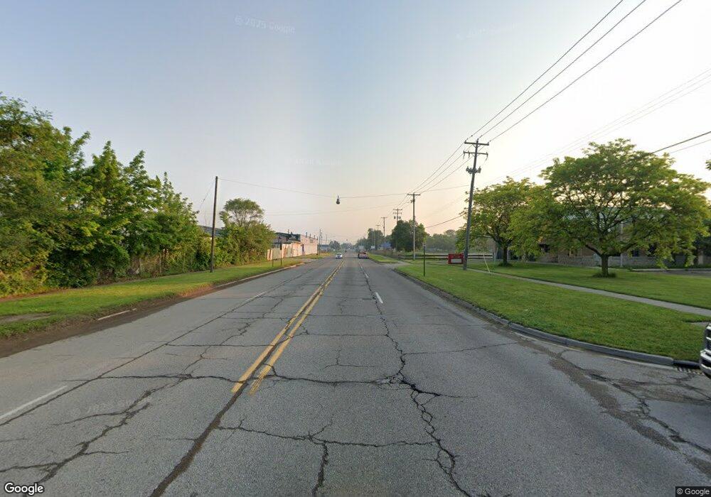 182 Colorado Ave, Flint, MI 48506 - photo 1