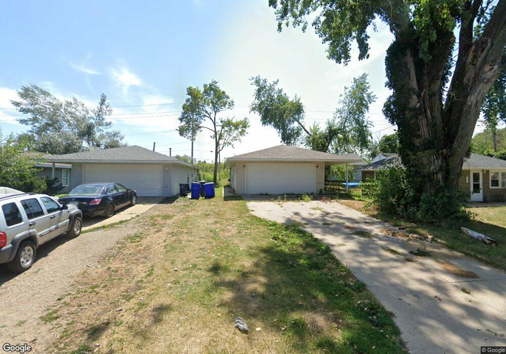 1309 22nd Ave SW, Cedar Rapids, IA 52404 - photo 1