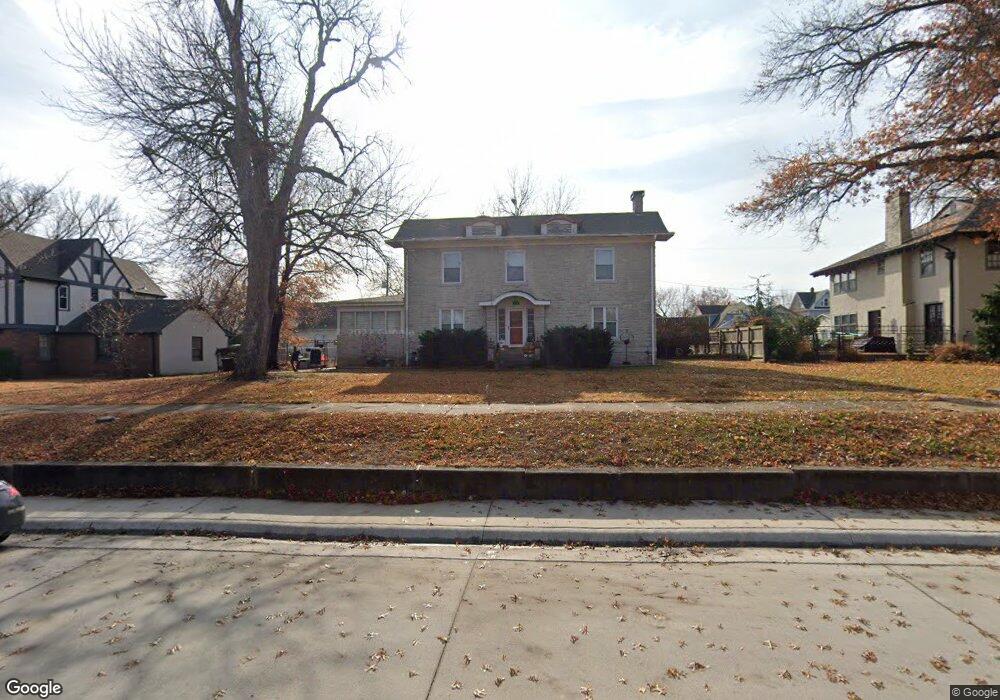 1514 Morgan Ave, Parsons, KS 67357 - photo 1