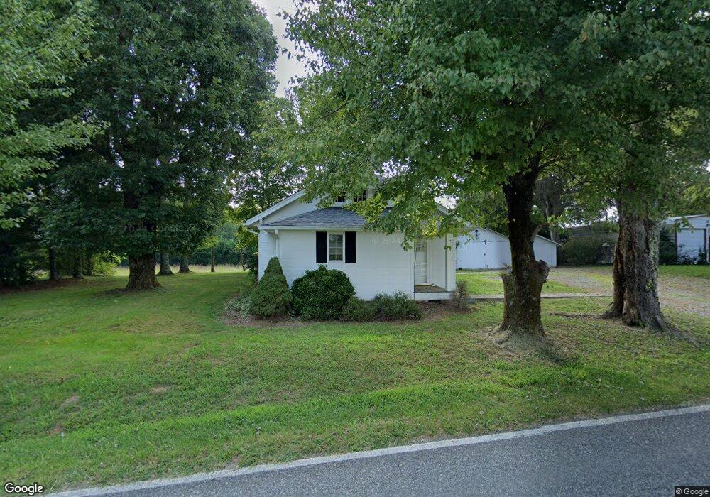 479 Purlear Rd, Purlear, NC 28665 - photo 1