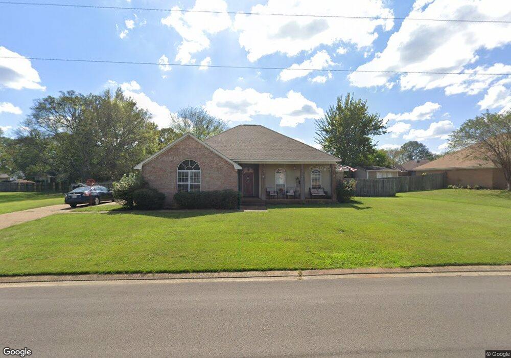 9834 Crooked Creek Blvd, Byram, MS 39272 - photo 1