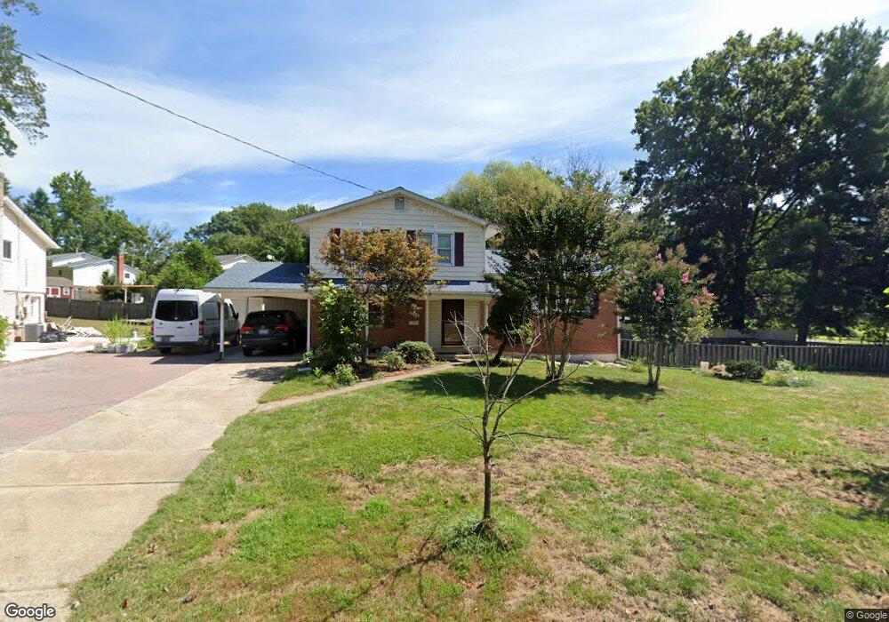 5301 Manorfield Rd, Rockville, MD 20853 - photo 1