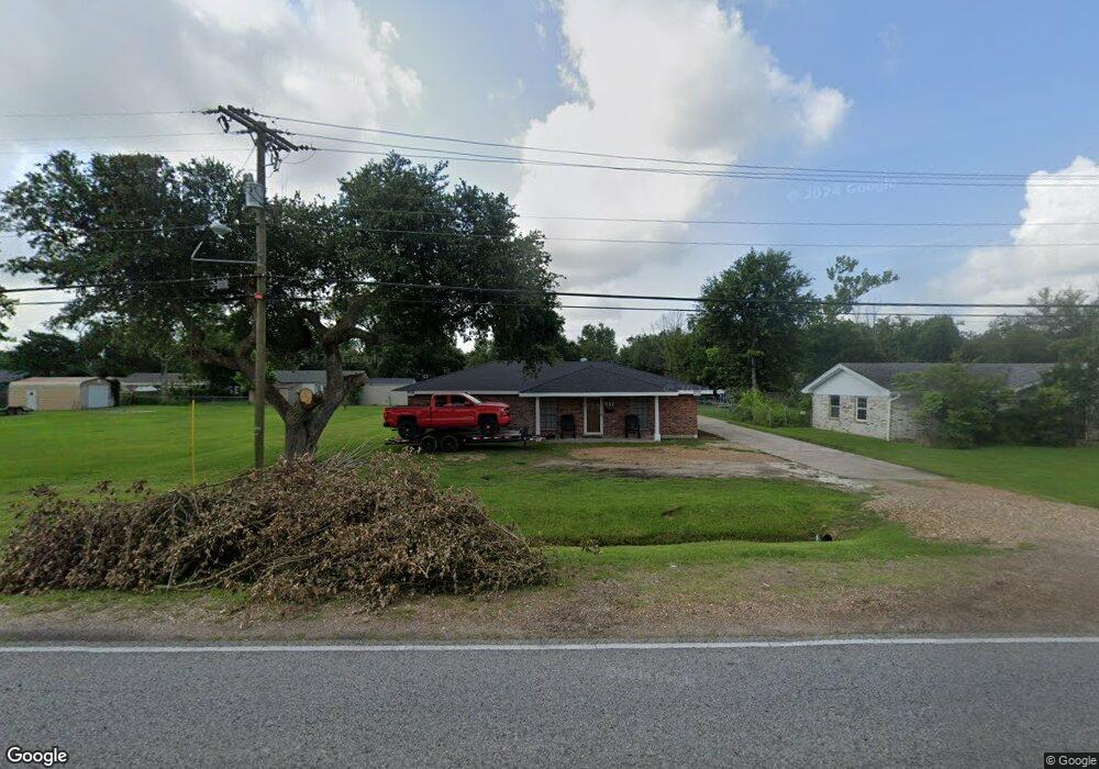 757 University Dr, Lake Charles, LA 70605 - photo 1