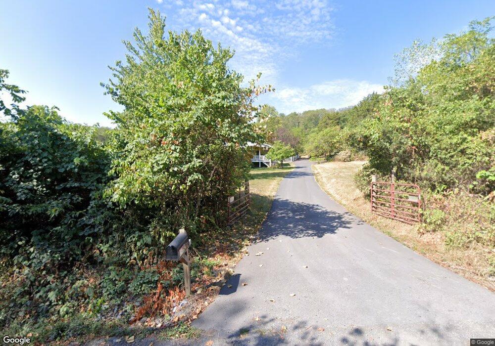 349 Messick Rd, Strasburg, VA 22657 - photo 1