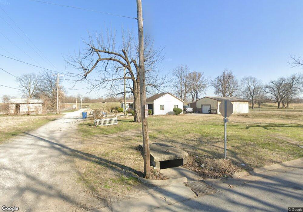 230 Riley St, New Madrid, MO 63869 - photo 1