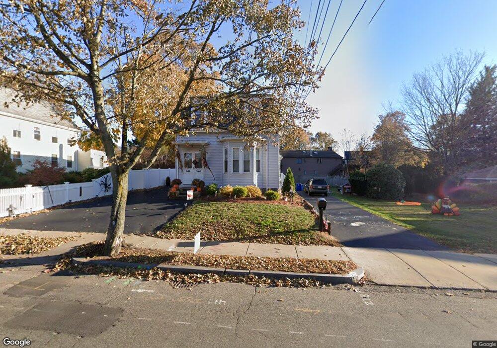 71 Elm St, Stoneham, MA 02180 - photo 1