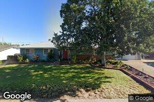 2864 Squire Ave, Redding, CA 96002