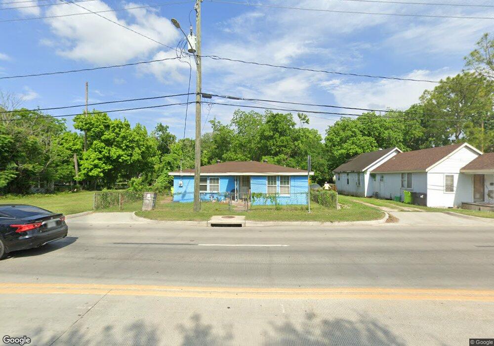 321 Houston St, Rosenberg, TX 77471 - photo 1