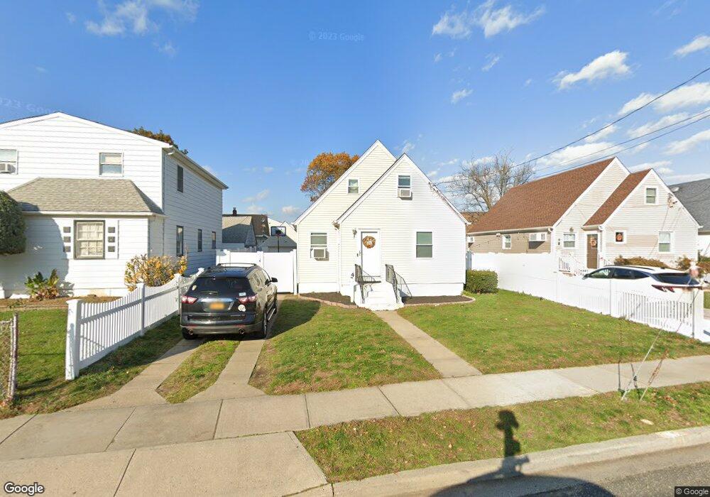 4 Cypress Ave, Oceanside, NY 11572 - photo 1