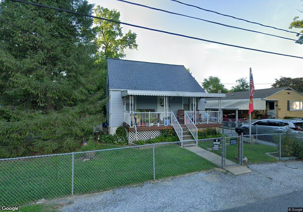 804 Glass Ave, Essex, MD 21221 - photo 1