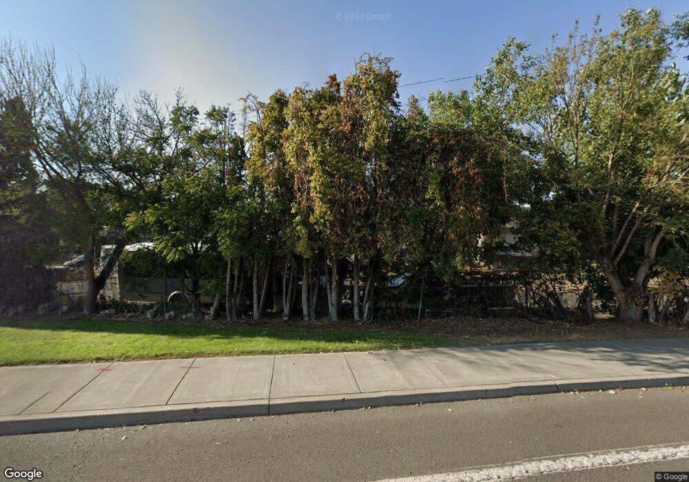 320 SW 21st St, Pendleton, OR 97801 - photo 1