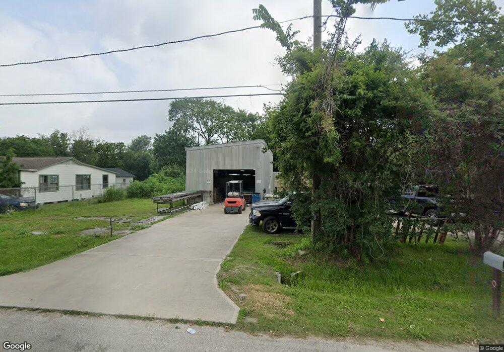 2201 Chamberlain St, Houston, TX 77093 - photo 1