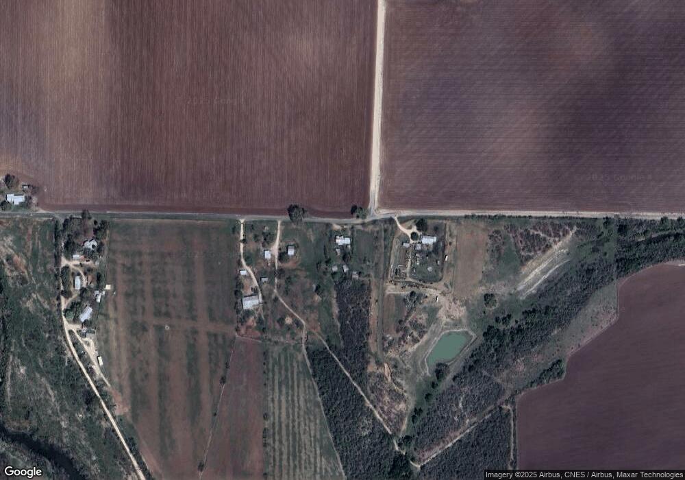 290 County Road 454, Hondo, TX 78861 - photo 1