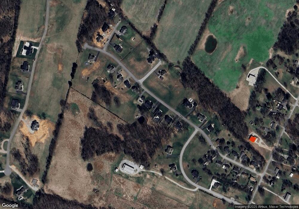 251 Crabtree Ln, Bowling Green, KY 42103 - photo 1