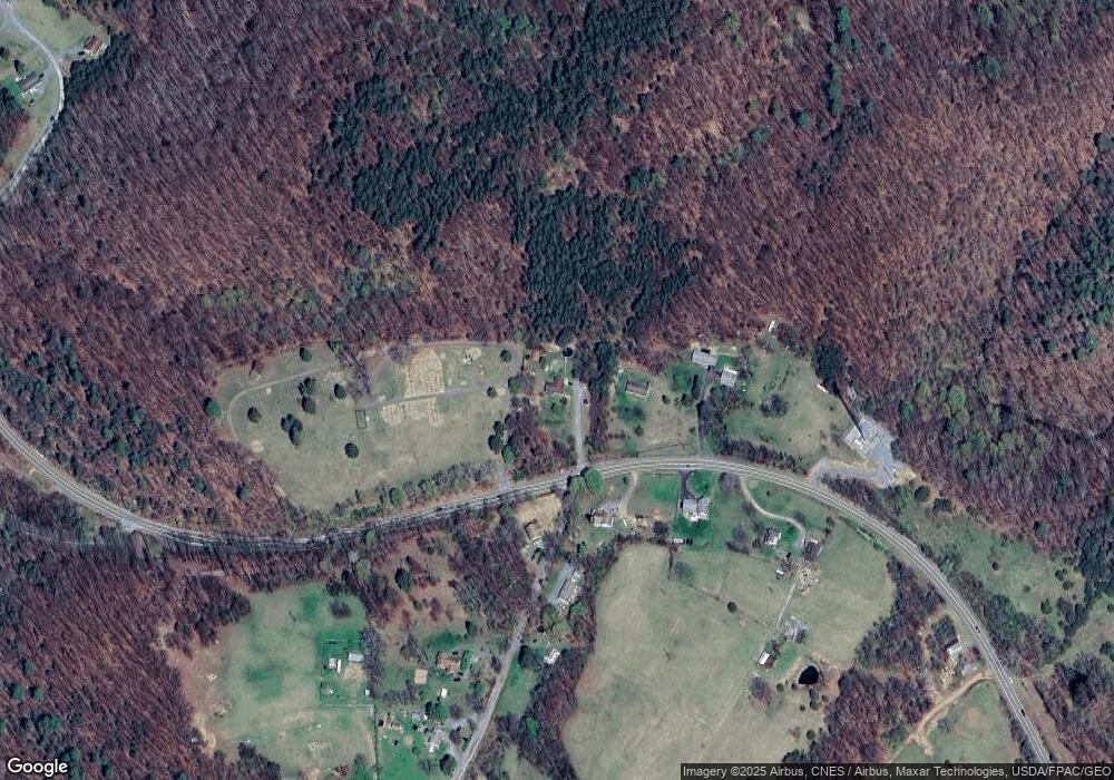 39 Loplolly Ln, Paw Paw, WV 25434 - photo 1