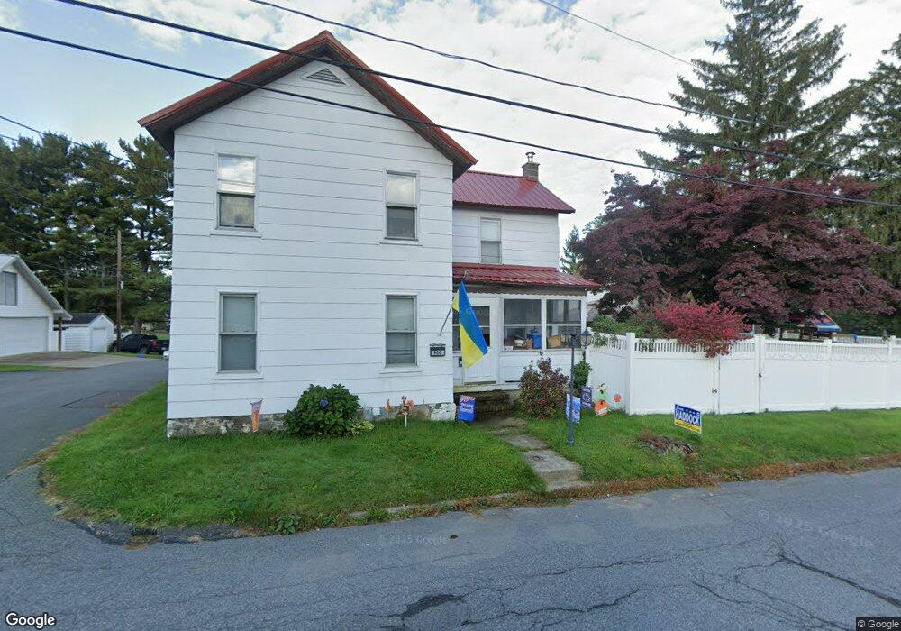 906 5th St, Moosic, PA 18507 - photo 1