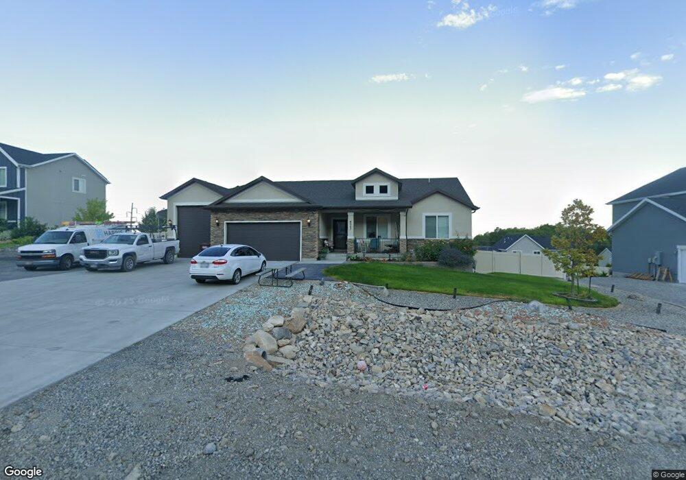 8547 N Iron Horse Dr, Tooele, UT 84074 - photo 1
