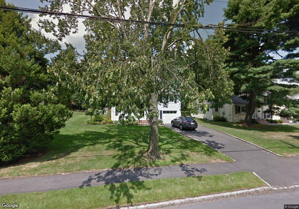 84 Belmont Dr, Livingston, NJ 07039 - photo 1