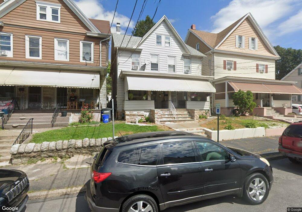 667 N Vine St, Hazleton, PA 18201 - photo 1