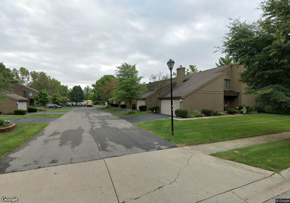 2034 Willow Glen Ln unit 50B, Columbus, OH 43229 - photo 1