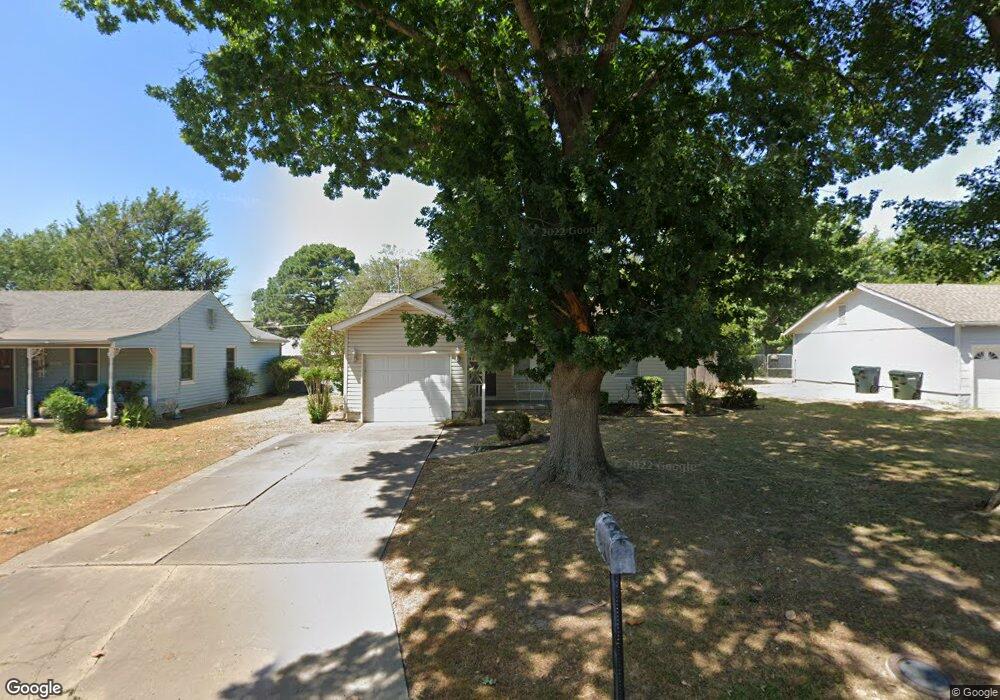 216 E Falletti Ave, Claremore, OK 74017 - photo 1