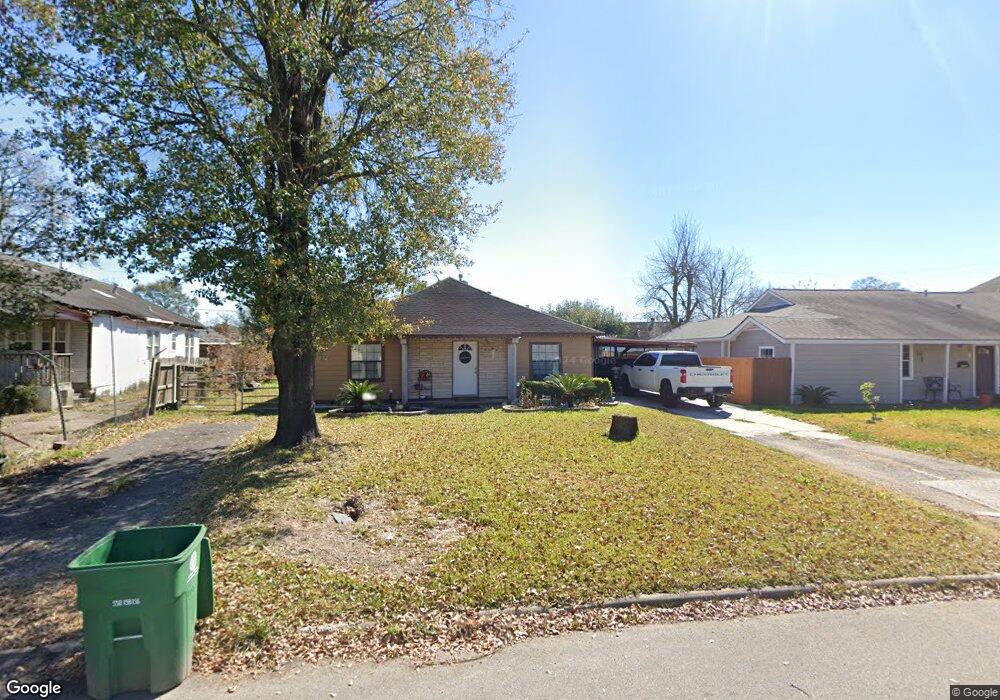 7726 Linda St, Houston, TX 77087 - photo 1