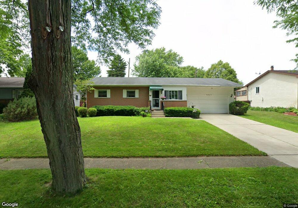 6033 Endicott Rd, Columbus, OH 43229 - photo 1