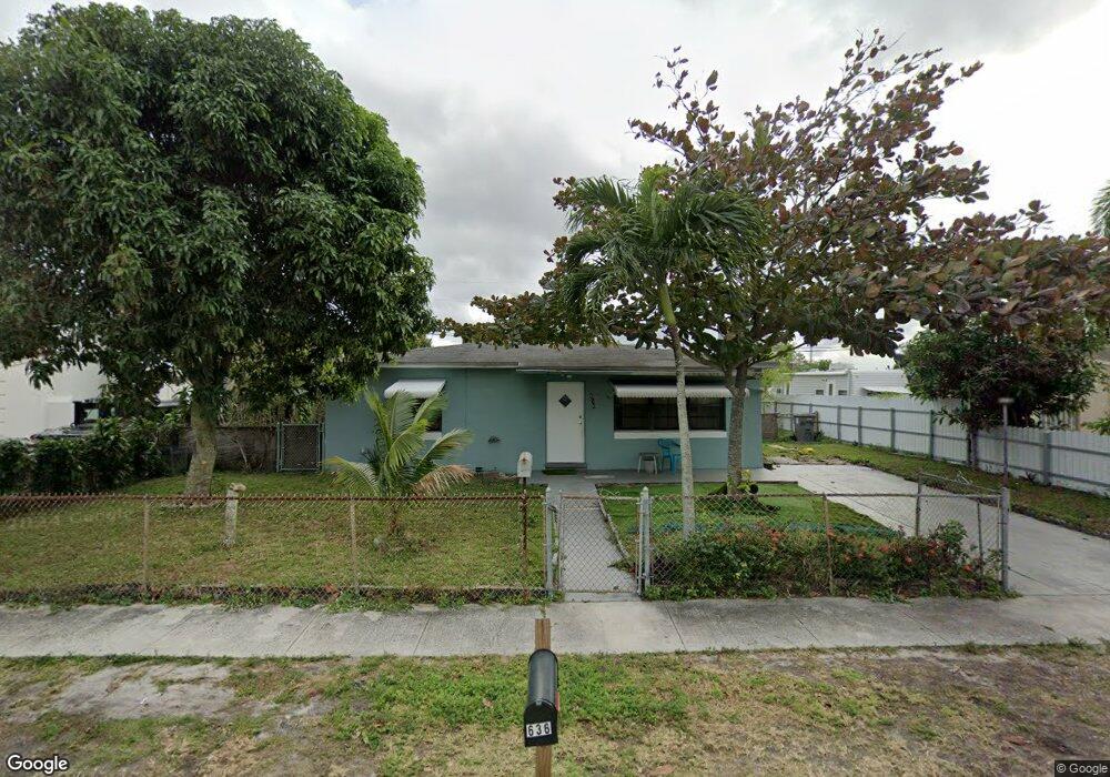 636 Troy Blvd, West Palm Beach, FL 33409 - photo 1