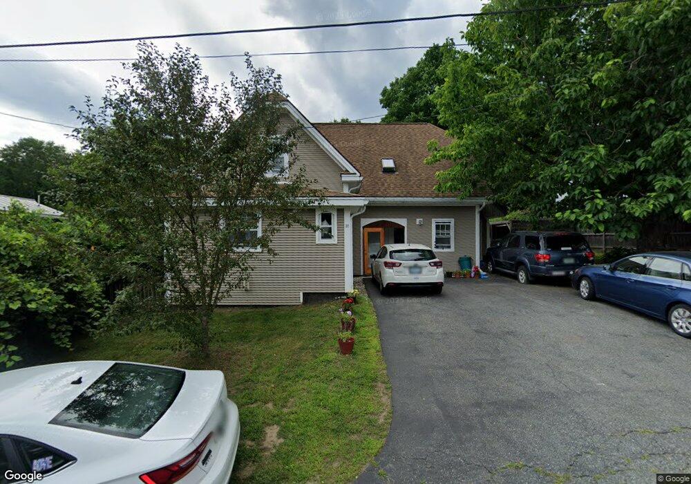 22 Dartmouth Ave, Lebanon, NH 03766 - photo 1